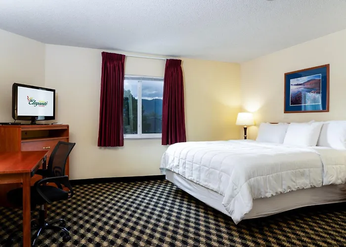 Mcm Elegante Suites (Adults Only)